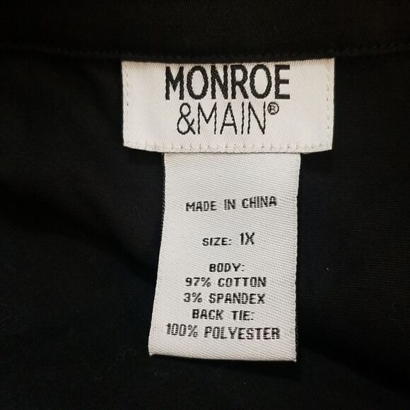 Corsett Black Top Blouse Ties In The Back.       C1 - Picture 5 of 5